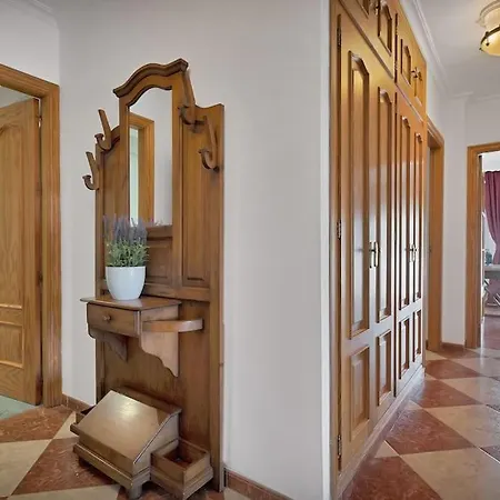 Apartament Con Jacuzzi Y Parking En San Pedro - Del Valle 72 2